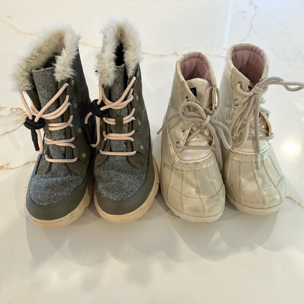 Sorel and Sperry girls boots
